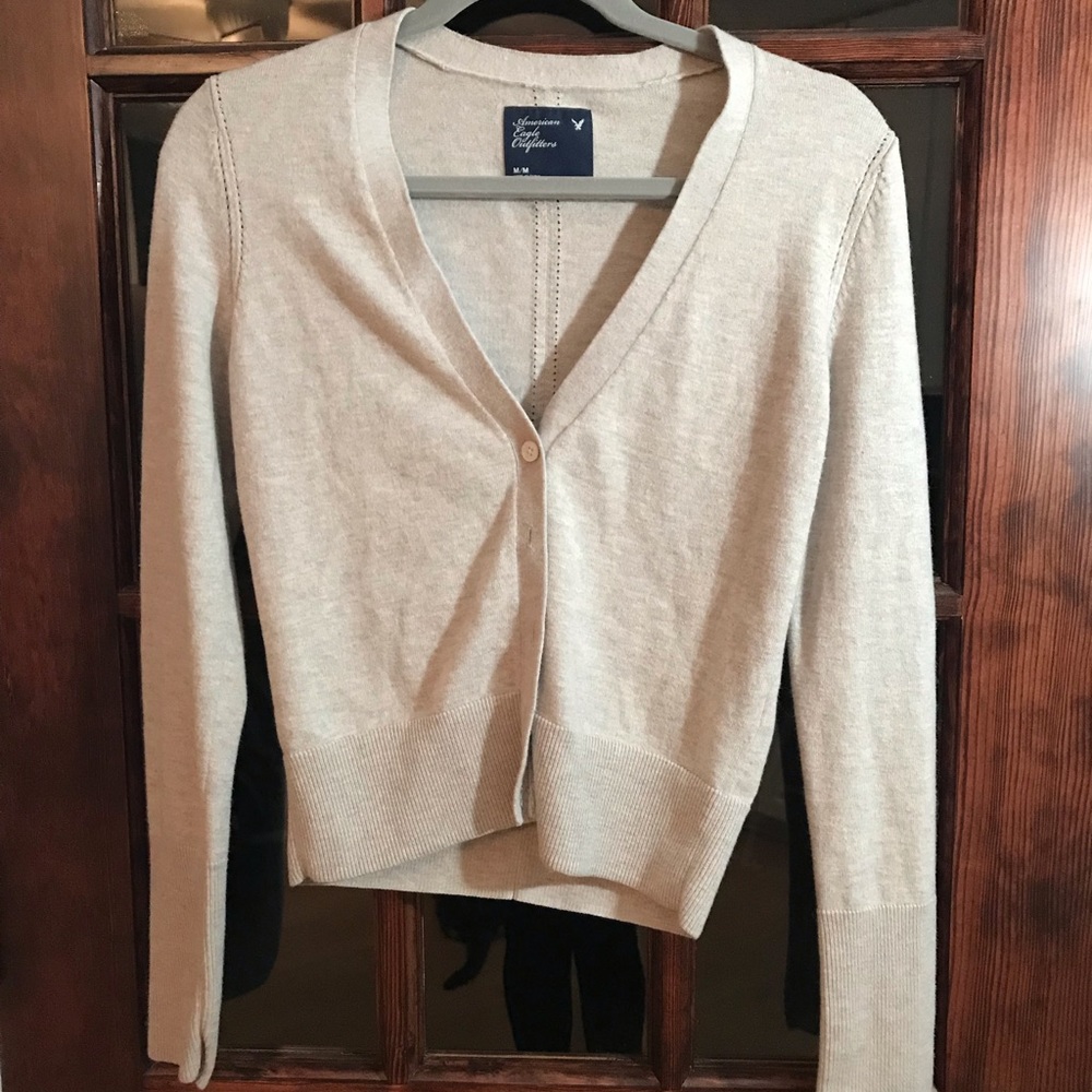 AE Cardigan